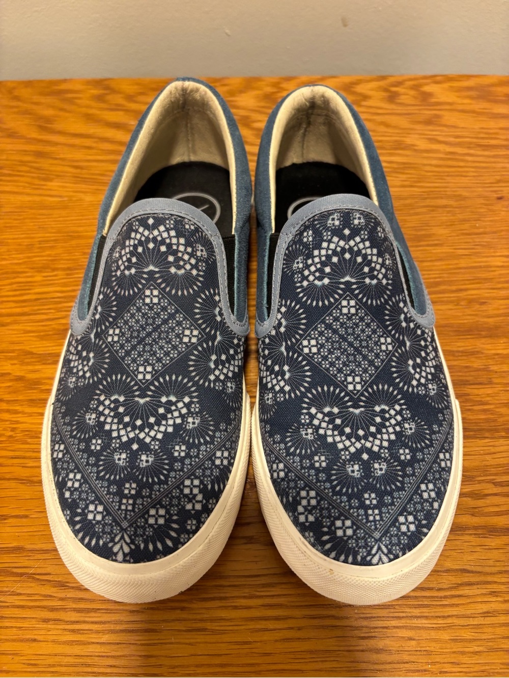 inkkas Navy Blue Slip-On Sneakers with White Pattern